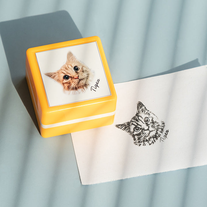 CustoMyLove™ Personalized Pet Portrait Stamp