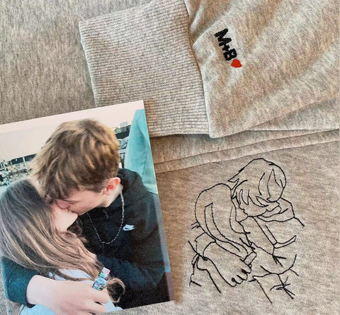 50% OFF🔥PERSONALIZED PHOTO LINE DRAWING HOODIE💕SWEATSHIRT